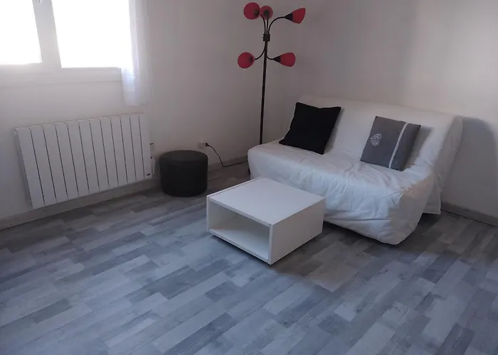 25 M2 Centre Uriage Lägenhet Saint-Martin-dʼUriage